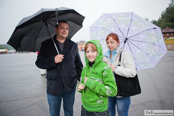 http://budzma.org/wp-content/gallery/fyeyervyerki-pad-dazhdom-fotarepartazh-z-quotnavalnicyquot/tarantinoby_navalnica2010-3854.jpg