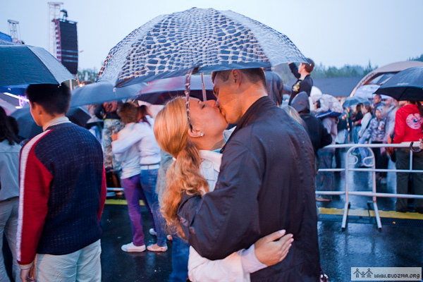 http://budzma.org/wp-content/gallery/fyeyervyerki-pad-dazhdom-fotarepartazh-z-quotnavalnicyquot/tarantinoby_navalnica2010-4345.jpg