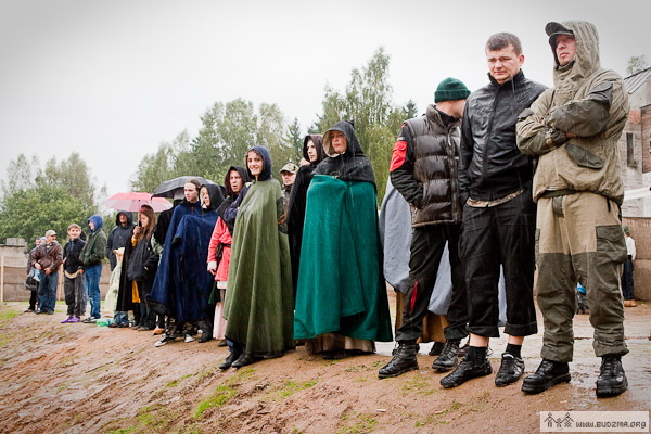 http://budzma.org/wp-content/gallery/kh-fyestyval-syarednyavyechnay-kultury-i-muzyki-quotbyely-zamak-2010quot/tarantinoby_navalnica2010-6400.jpg